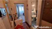 3 camere decomandate zona Bariera, sup 68 mp 