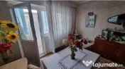 3 camere decomandate zona Bariera, sup 68 mp 
