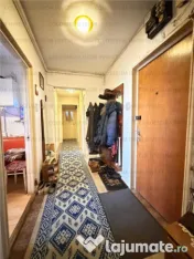 Apartament 3 camere, decomandat - zona Astra 