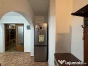 2 cam,decom,parter cu balcon,53 mp,Primaverii,pretabil sp.comercial