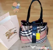 Genti firma/ Italia  new collection saculet,etichetă 