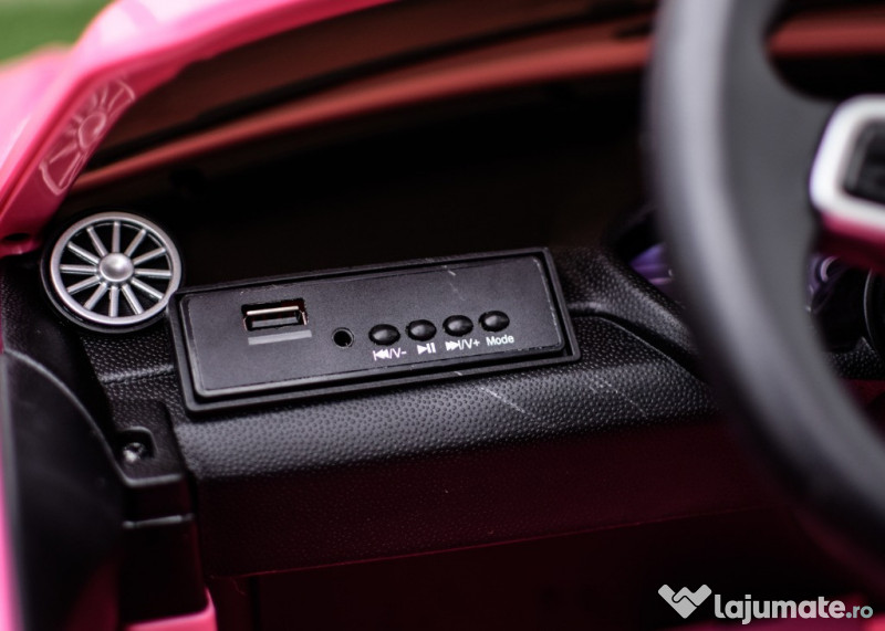 Masinuta electrica pentru copii, Audi TTRS 2x 35W 12V Pink