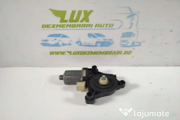 Motoras macara geam fata dreapta 5q0959802b Skoda Octavia 3