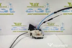 Broasca incuietoare usa spate stanga a0997300135 Mercedes-Be
