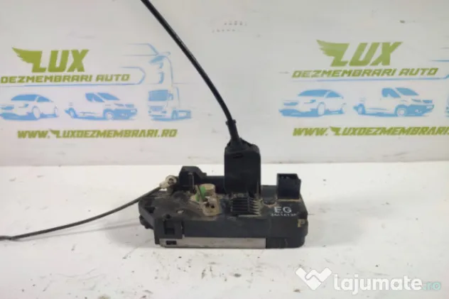 Broasca incuietoare usa stanga spate 24414138 Opel Corsa C [