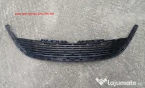 Grila din bara Opel Astra J facelift