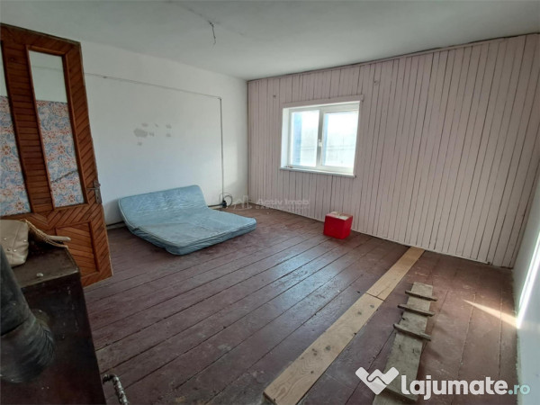 Resita Apartament la Casa,Etj.1