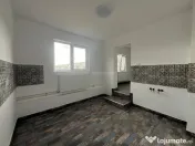 Lugoj, Pensiune 16 Cam., 850 Mp, Renovata Str. Principala 