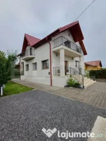 Casa cu 5 camere, 196 mp, 600 mp teren, in cartierul Primave