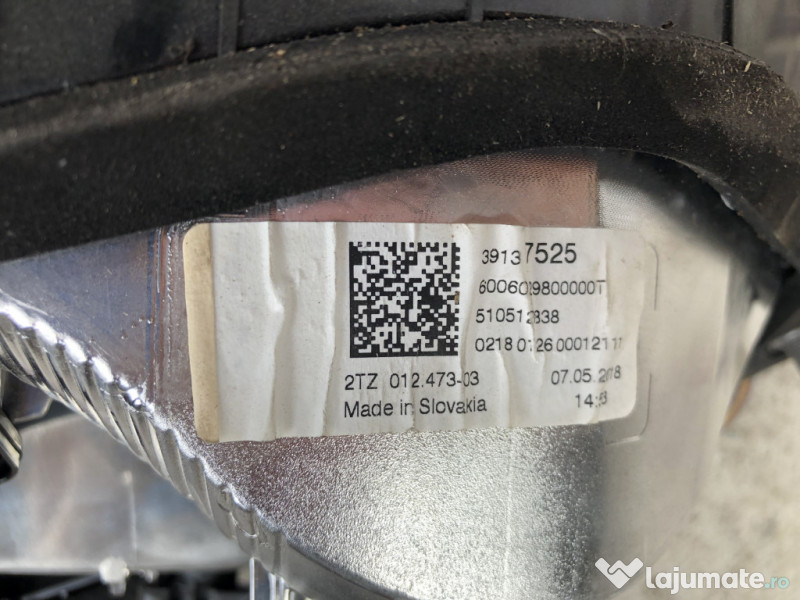 Stop stanga hayon Opel Grandland