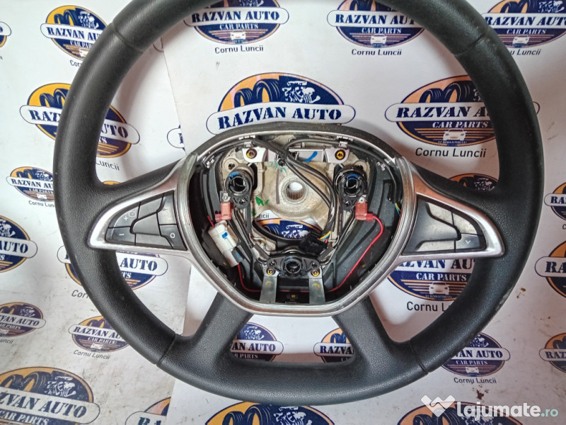 Volan cu comenzi Dacia Duster 2019