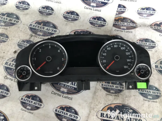 Ceasuri Bord UK Volkswagen Touareg 2012
