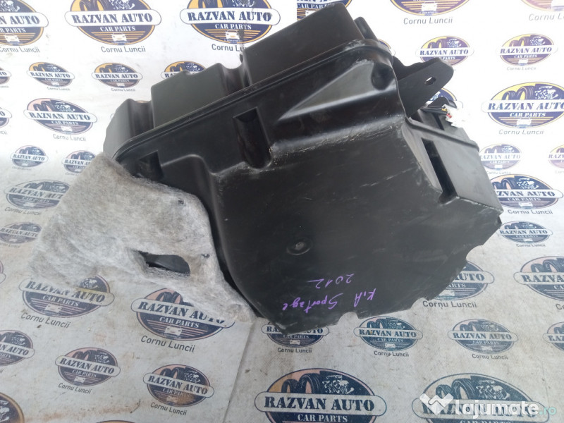 Subwoofer spate original Kia Sportage 2012