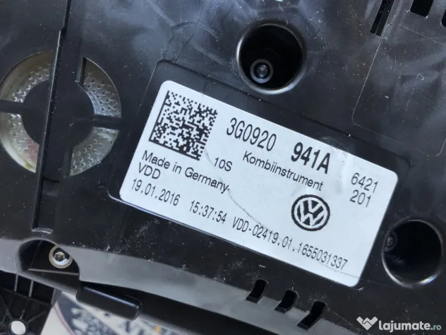 Ceasuri Bord UK Volkswagen Passat B8 1.6 2016