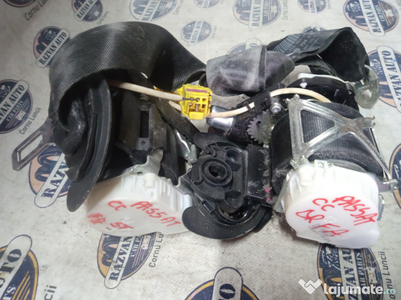 Set Centuri fata cu capsa Volkswagen Passat CC 2011