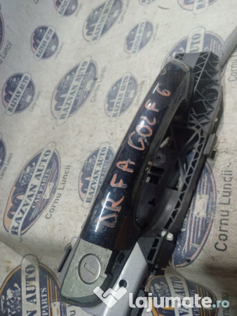 Maner exterior dreapta fata Volkswagen Golf 6 2009