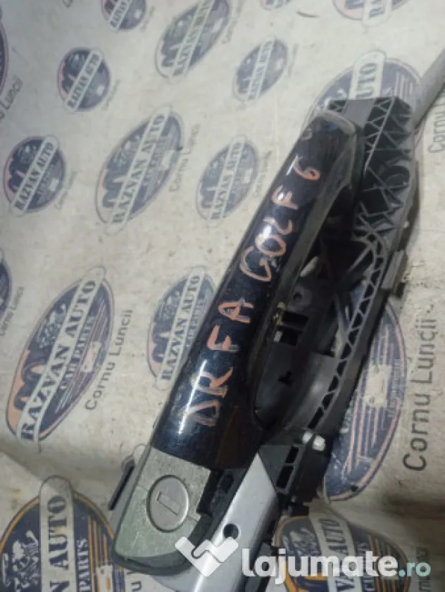 Maner exterior dreapta fata Volkswagen Golf 6 2009