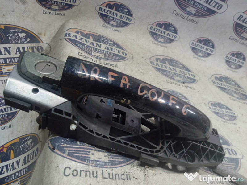 Maner exterior dreapta fata Volkswagen Golf 6 2009