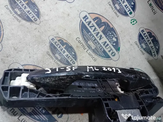 Maner exterior stanga spate Mercedes ML 2013