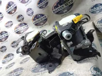 Set Centuri spate cu capsa Mercedes B-Class 2010