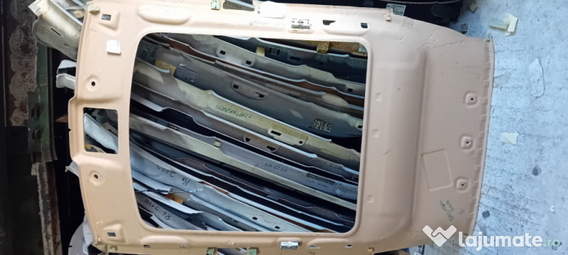 Plafon material cu panorama Nissan Qashqai 2016