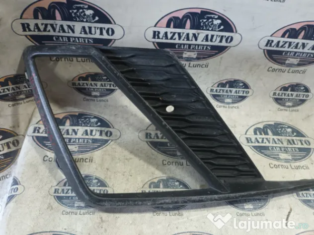 Grila proiector stanga Seat Ibiza 2018