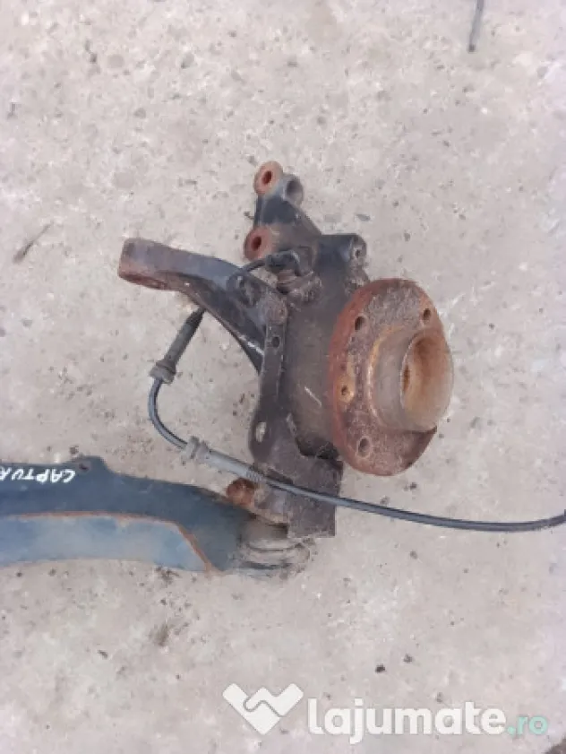 Fuzeta dreapta fata Renault Captur 0.9 Benzina 2016