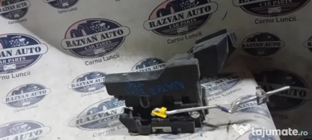 Broasca stanga fata Dacia Duster 2013