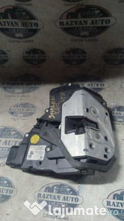 Broasca stanga spate Volkswagen Sharan 2012