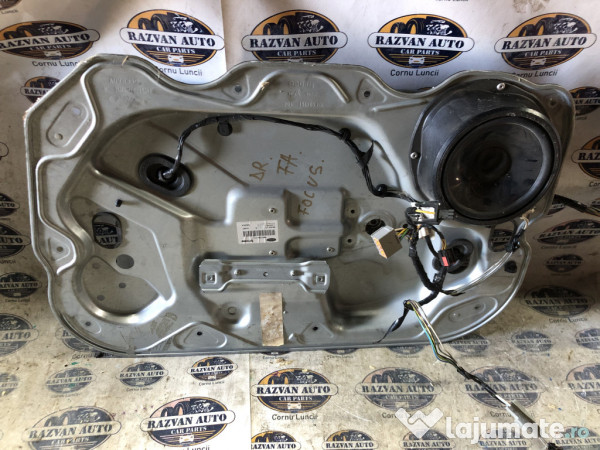 Macara geam dreapta fata Ford Focus 2 2010