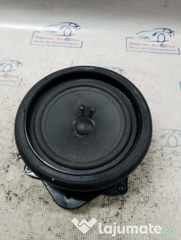 Boxa dreapta spate Audi A8 2009