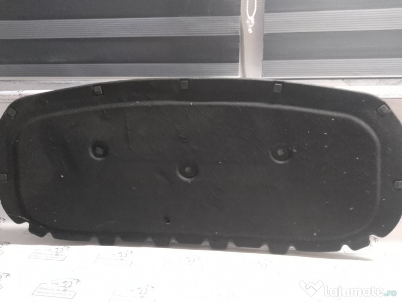 Pâsla capotă Volkswagen Sportsvan 2014