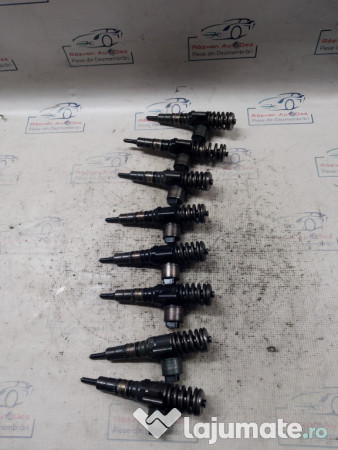 Injector Audi A4 B7 2.0 Motorina 2007