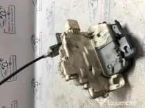 Broasca dreapta fata Audi A4 B7 2006