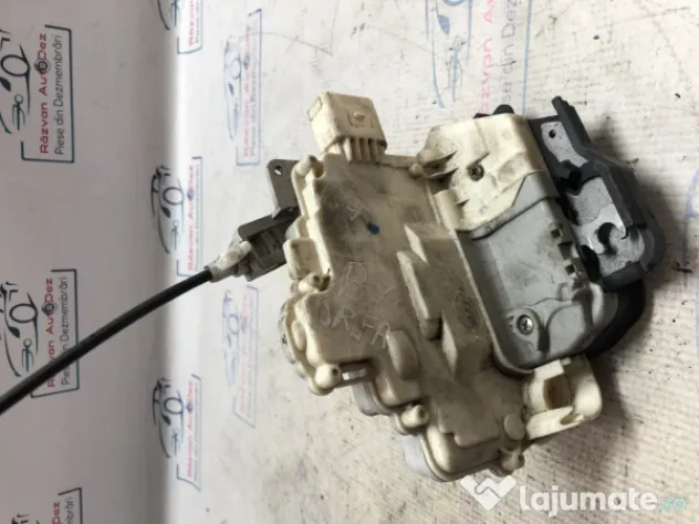 Broasca dreapta fata Audi A4 B7 2006