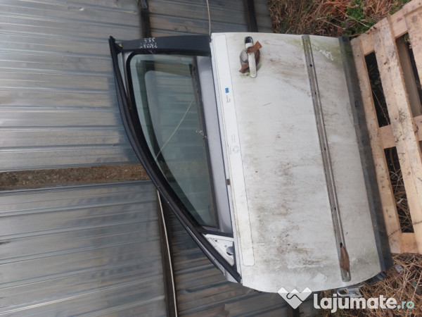 Usa stanga fata Volkswagen Passat B5.5 2004