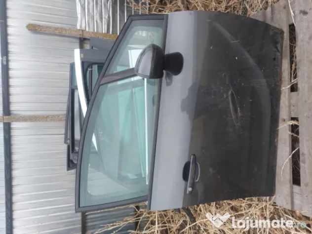 Usa dreapta fata Opel Meriva B 2010