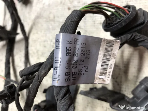 Senzori parcare spate plus instalație Audi A3 8V 2014