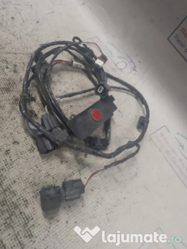 Senzori parcare spate plus instalație Renault Clio 4 2016