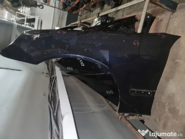 Aripa Stanga Fata Mercedes C-Class W203 2002