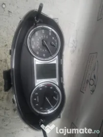 Ceasuri Bord UK Suzuki Vitara Benzina 2016