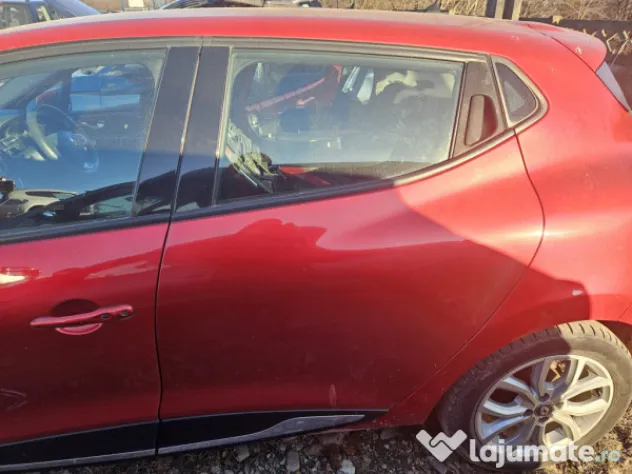 Usa stanga spate Renault Clio 4 2016