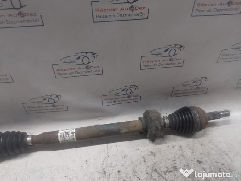 Planetara dreapta fata Dacia Sandero 2 1.2 Benzina 2014