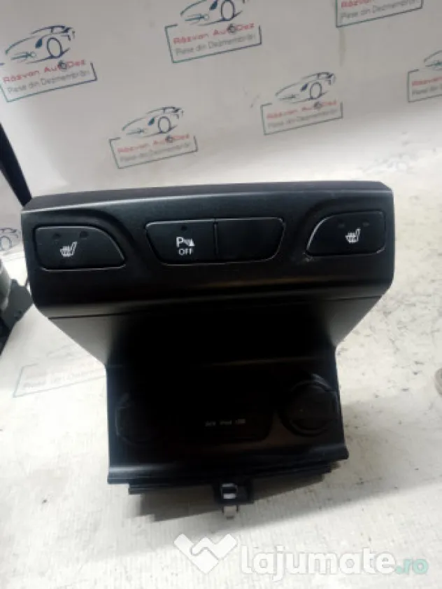 Priza bricheta auxiliara Hyundai ix35 1.7 Motorina 2015
