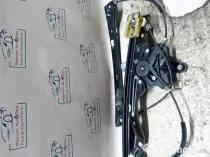 Macara geam stanga fata Opel Astra k Break Benzina 2018
