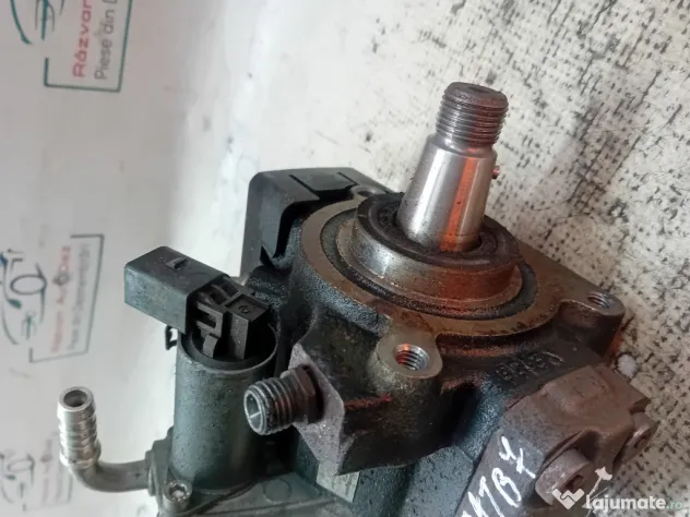 Pompa injectie Volkswagen Passat B7 1.6 2012