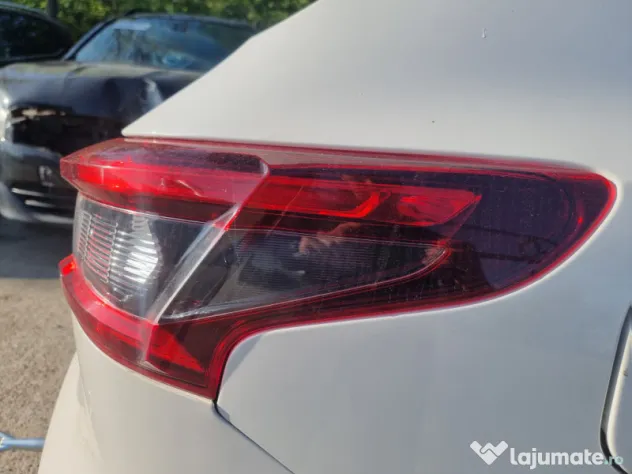 Stop dreapta aripa Nissan Qashqai 2017