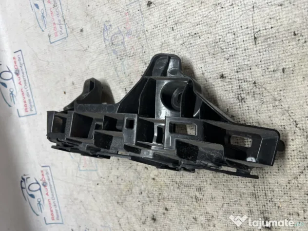 Suport stanga bara spate Volkswagen Passat B8 2015