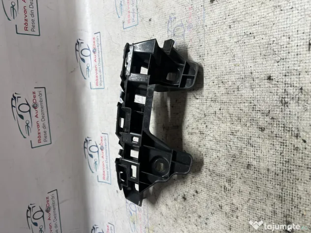 Suport stanga bara spate Volkswagen Passat B8 2015