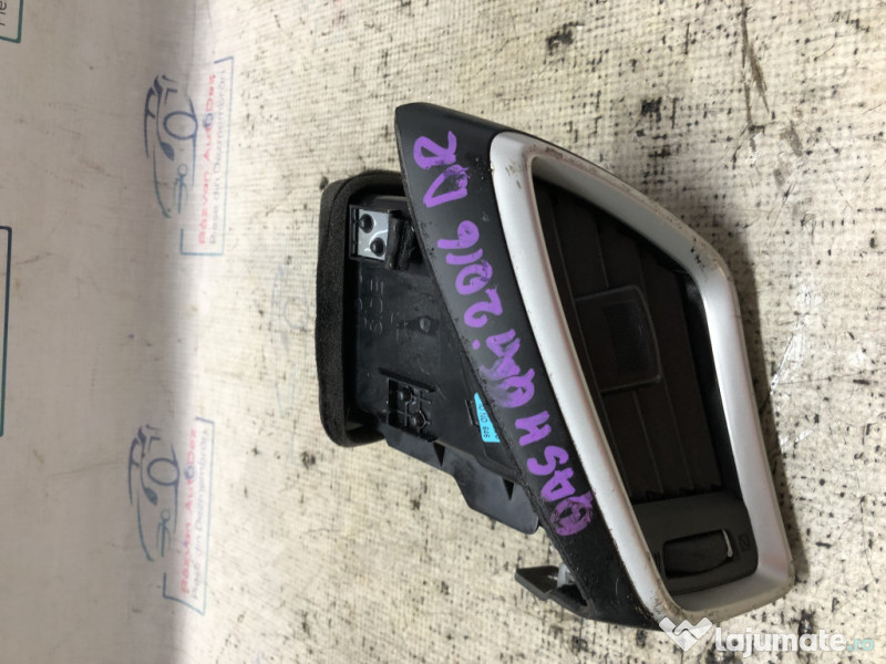Grila ventilatie dreapta Nissan Qashqai 2016